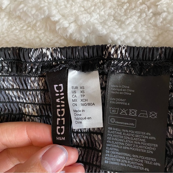 H&M black and white checkered bandana tanktop size xs - Picture 3 of 3